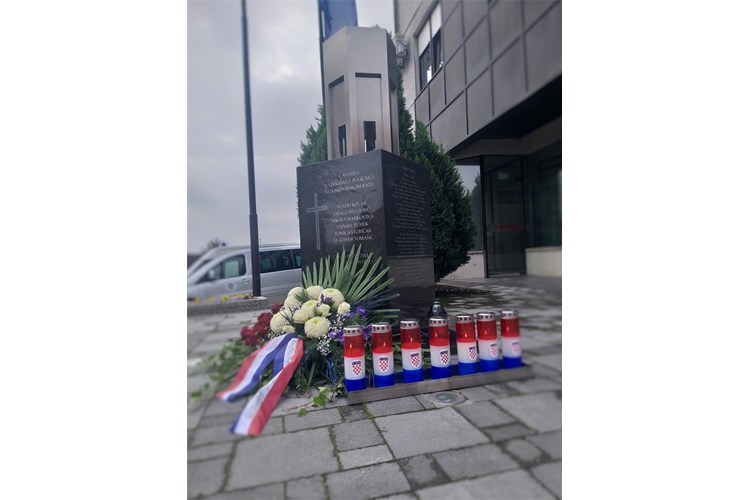Slika /Novi direktorij/Nove slike-MUP/11 svi sveti.jpg